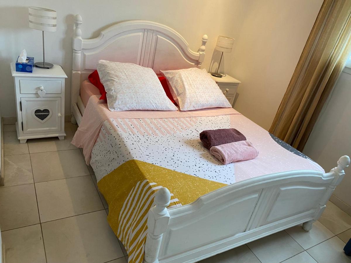 Appartements La Mangouste Σαιντ-Μαξίμ Εξωτερικό φωτογραφία