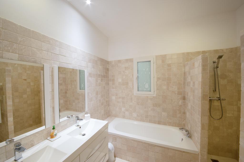 Appartements La Mangouste Σαιντ-Μαξίμ Εξωτερικό φωτογραφία